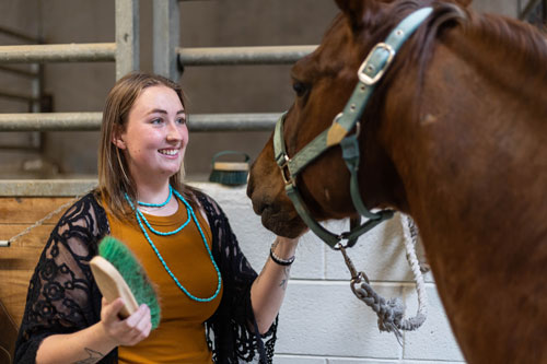 Tori Donovan with horse