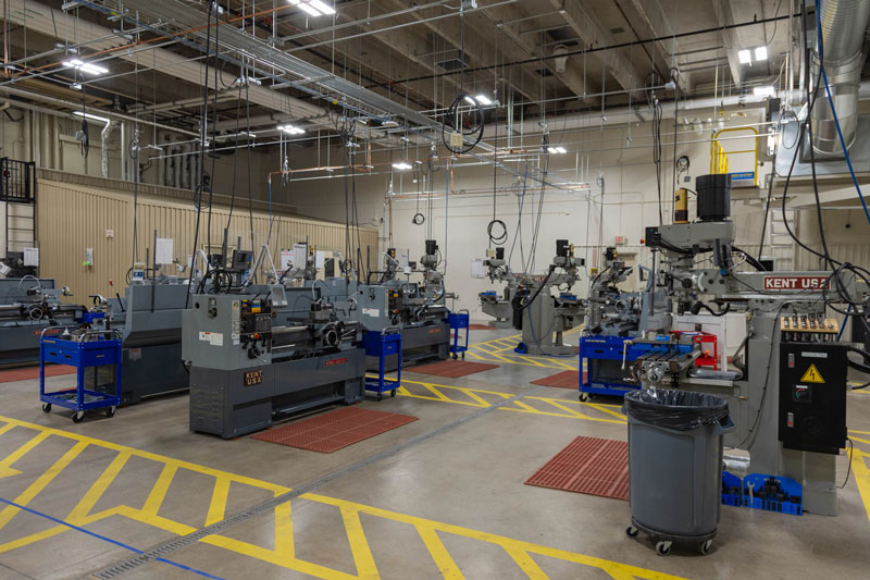 photo of the AMMC space with machines