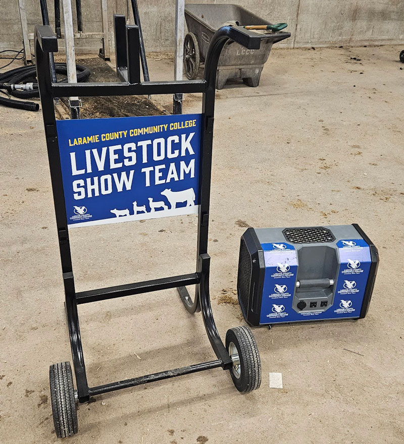custom sign for LCCC Livestock team and label for battery pack